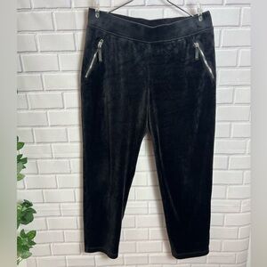 CHICOS Black Velvet joggers Pants with Silver Zipper Accents/size 1